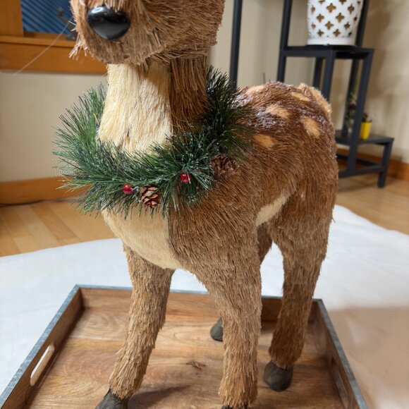 Pier 1 Imports Tall Bristle Straw Standing Deer Figurine Christmas Decoration - Picture 13 of 16